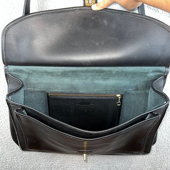 90's Vintage Coach 5266 Beekman Vintage Black Leather Briefcase